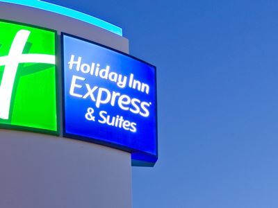 Holiday Inn Express & Suites Brentwood Zewnętrze zdjęcie